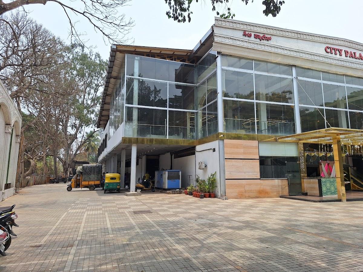 City palace photo 5