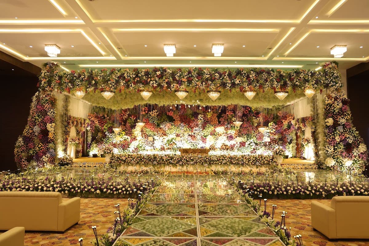Chaitrashree Royal Banquet | Meridian By The Lawns - Luxury Weddings & Events Venue photo 2