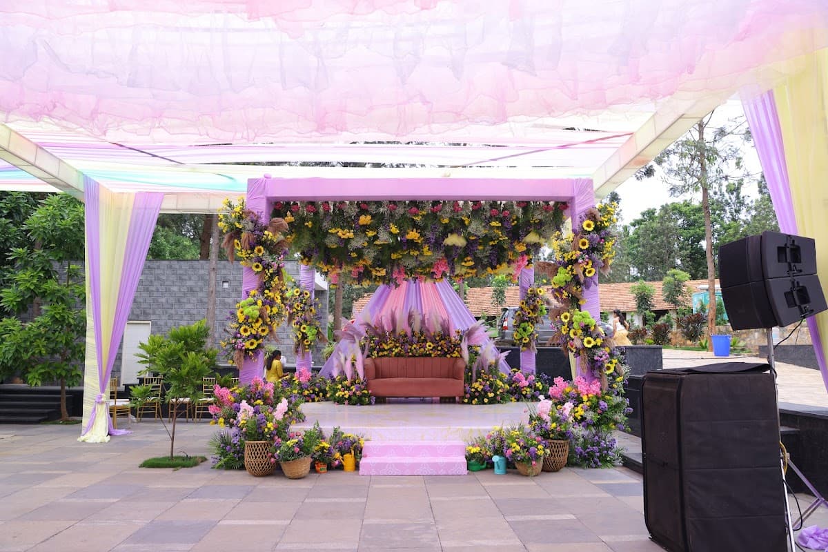 Chaitrashree Royal Banquet | Meridian By The Lawns - Luxury Weddings & Events Venue photo 5