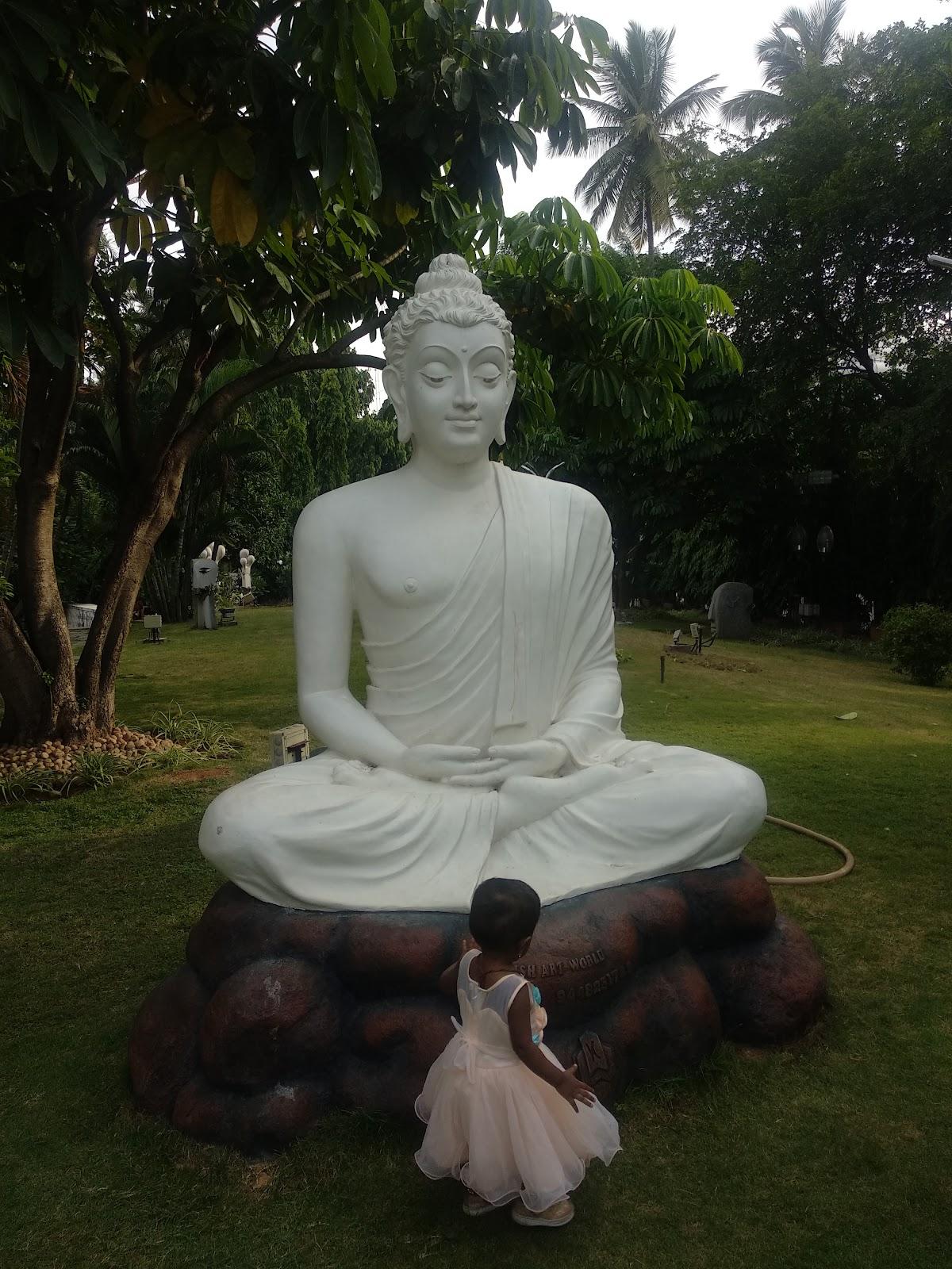 Ravindra Kala Kshethra photo 6