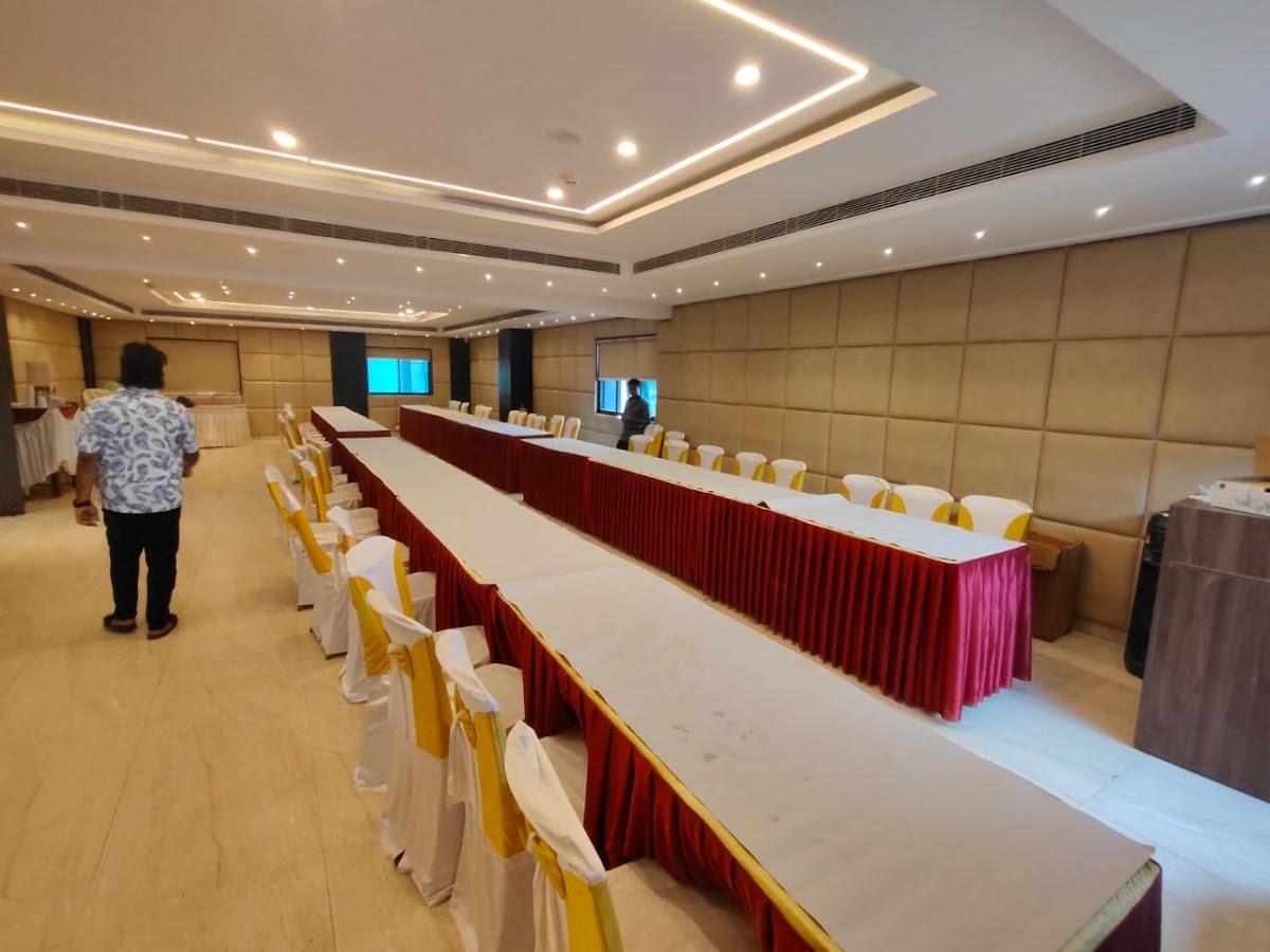 Grand Seasons - Banquet Hall photo 1