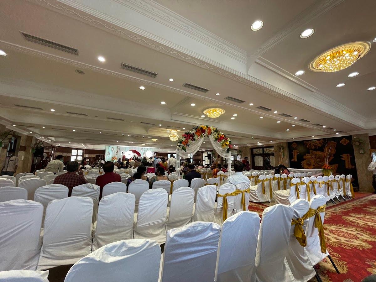 Pai Vista Convention Hall, South End Circle photo 5